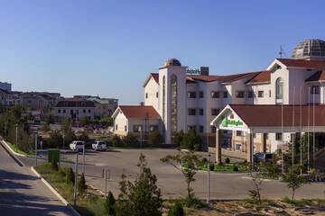 Фотографии Отель Holiday Inn - Aktau - Seaside г. Актау (Казахстан) №1 Фото Отель Holiday Inn - Aktau - Seaside г. Актау 1