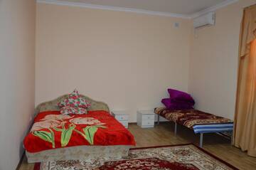 Фото номера Апартаменты с 2 спальнями Апартаменты Apartments on Plyazhnaya, 2 г. Актау 3