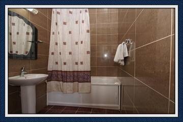 Фото номера Люкс с 1 спальней Отель Victoria Hotel г. Актау 2