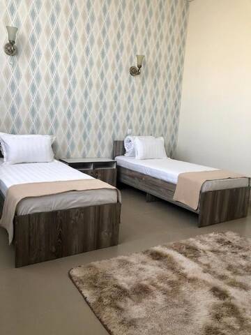 Фото номера Бюджетный двухместный номер с 2 отдельными кроватями Отель Tarlan Hotel г. Актау 3