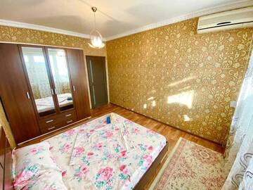 Фото Апартаменты Cozy 3-room apartment in Aktau г. Актау 2